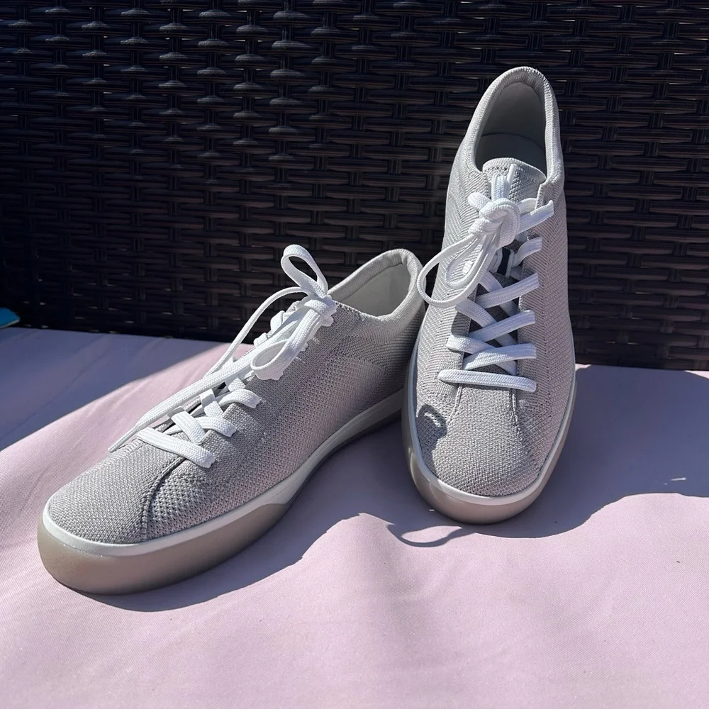 Rothy’s “the lace up sneaker” - Picture 6 of 6